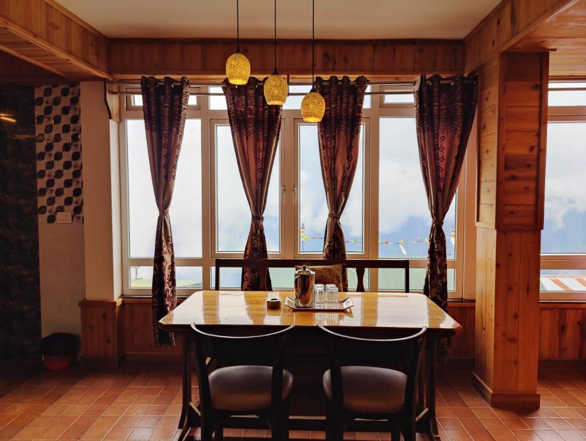Hotel Golden Orchid Darjeeling  Esterno foto