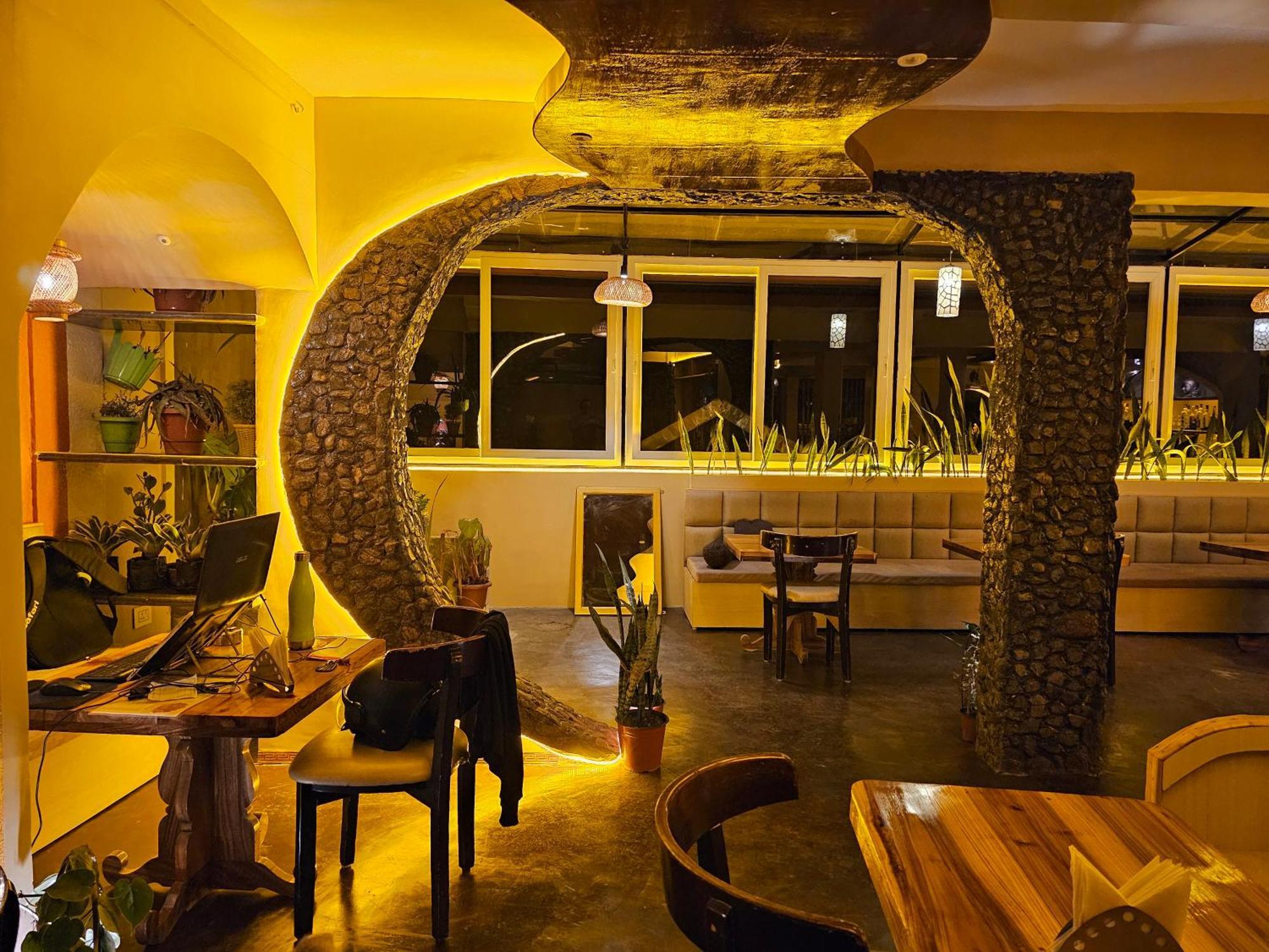 Hotel Golden Orchid Darjeeling  Esterno foto