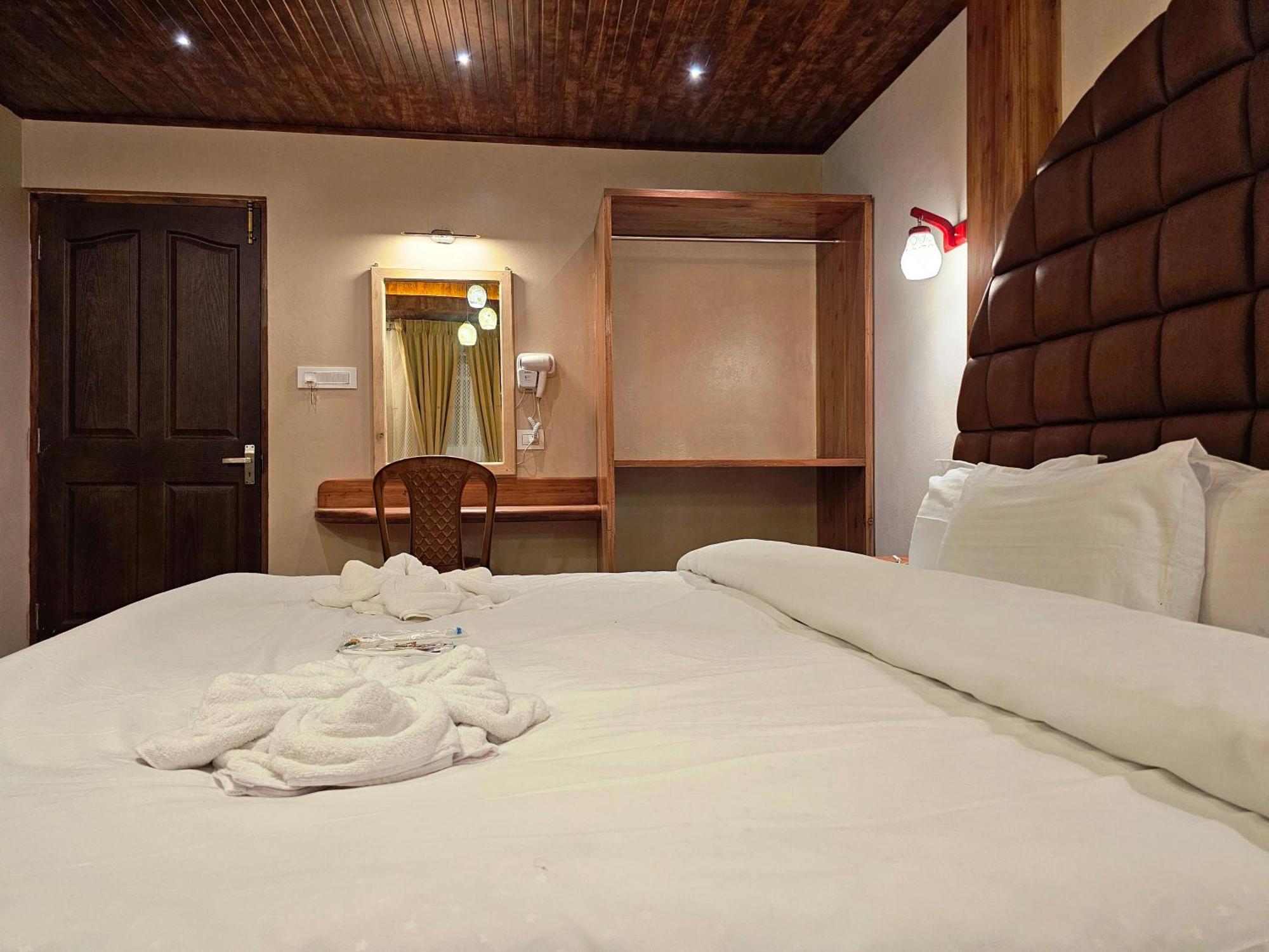 Hotel Golden Orchid Darjeeling  Esterno foto