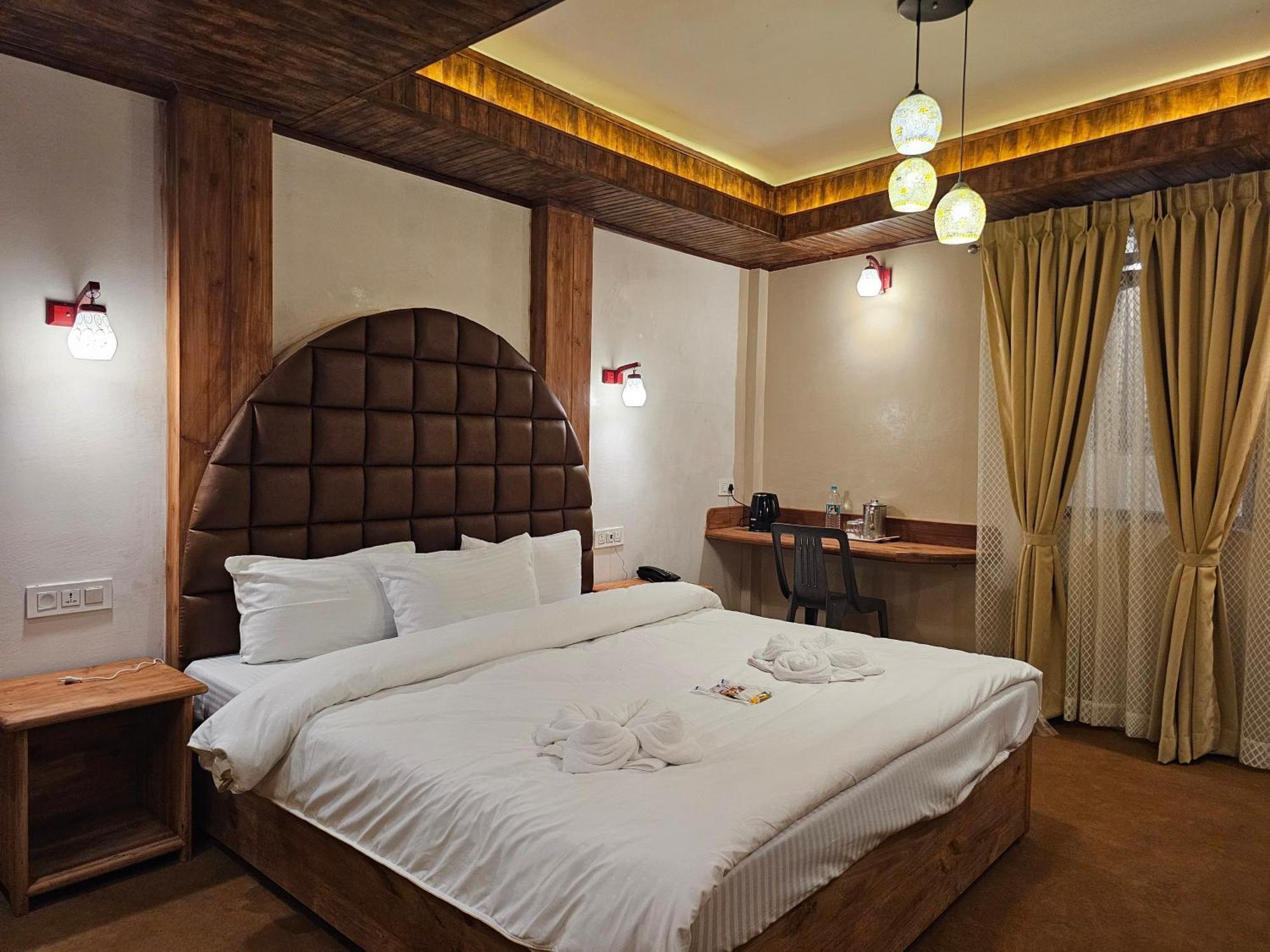 Hotel Golden Orchid Darjeeling  Esterno foto