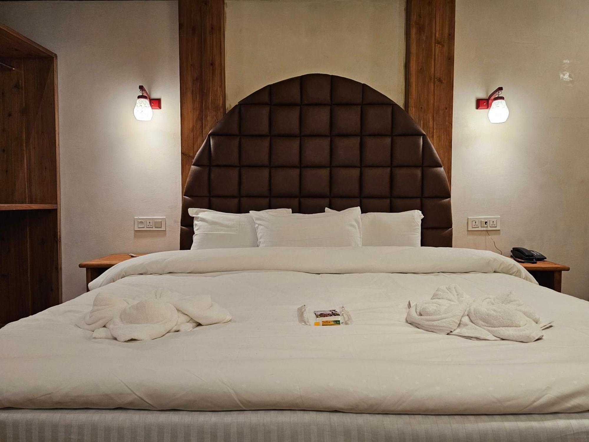 Hotel Golden Orchid Darjeeling  Esterno foto