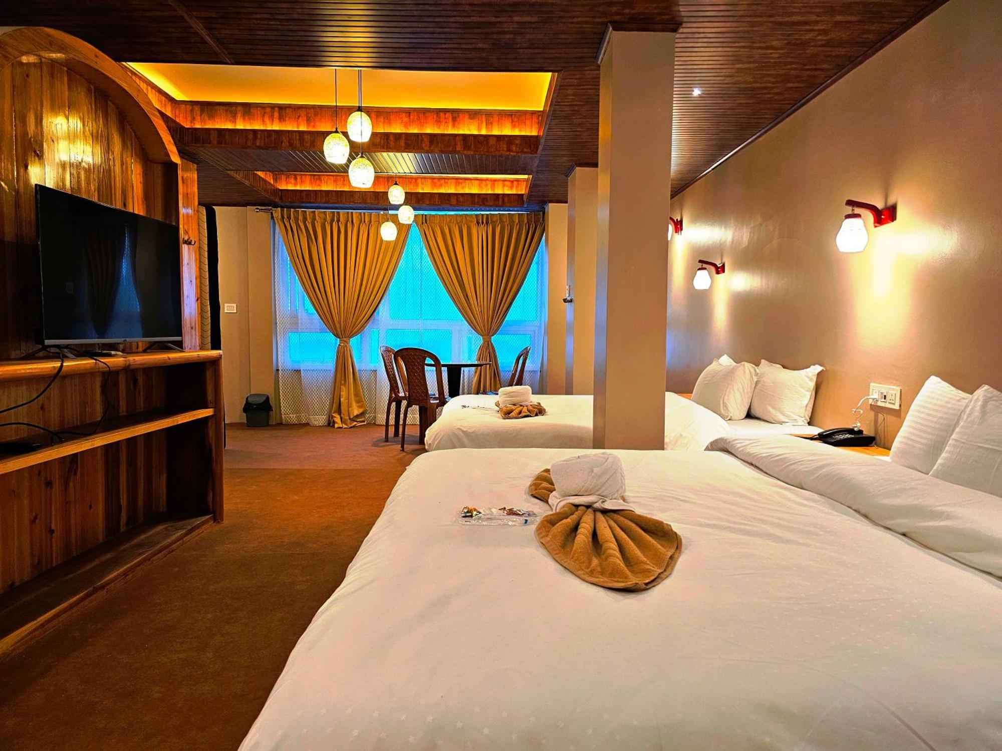 Hotel Golden Orchid Darjeeling  Esterno foto